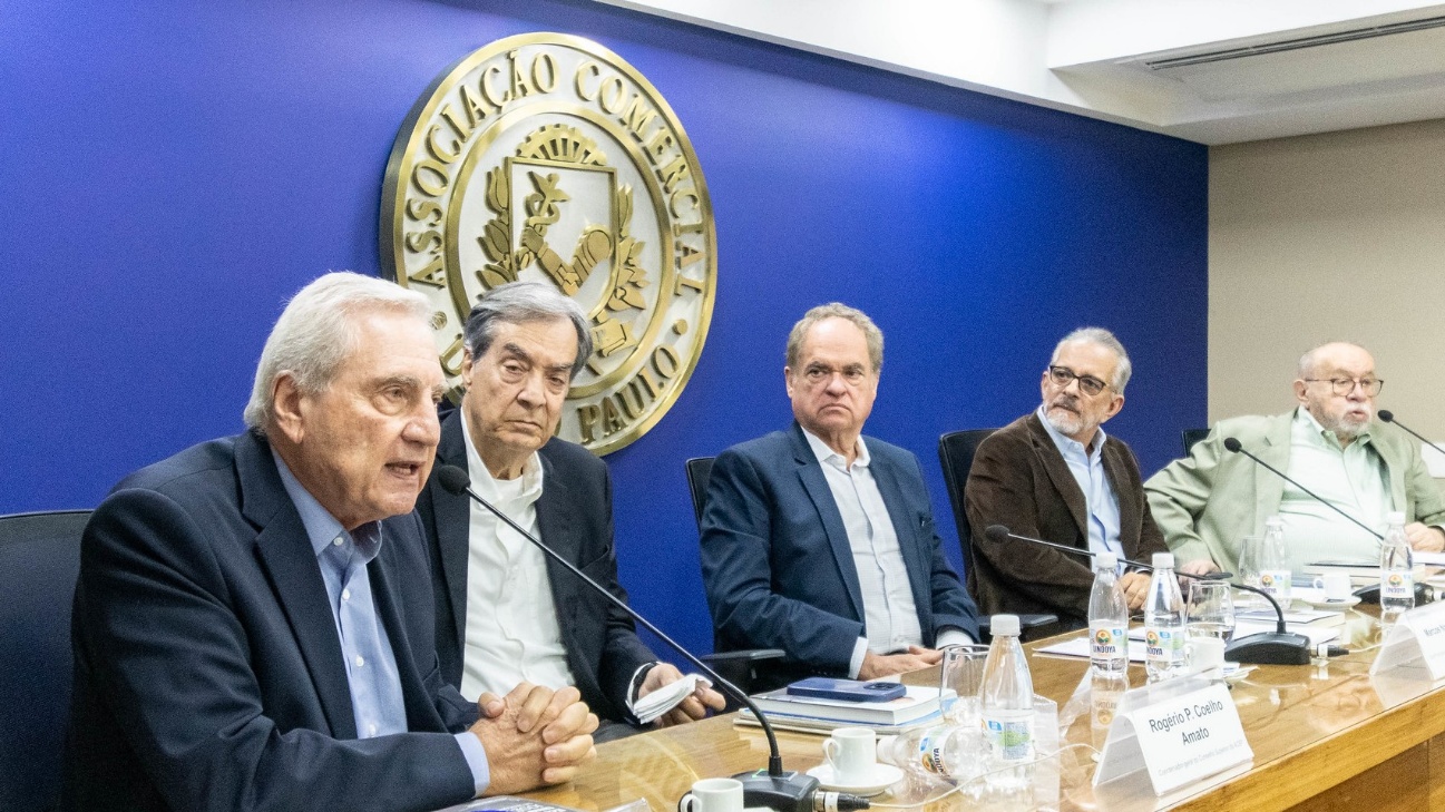 Alfredo Cotait Neto, Rogério Amato, Marcos Nascimento, Antonio Lavareda e Heráclito Fortes | Foto: Edu Guimarães / ACSP