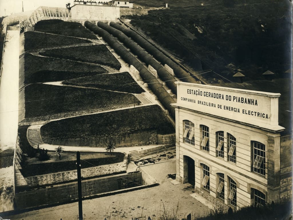 Imagem 1 Vista lateral do prédio da usina de Alberto Torres | Acervo Memória da Eletricidade