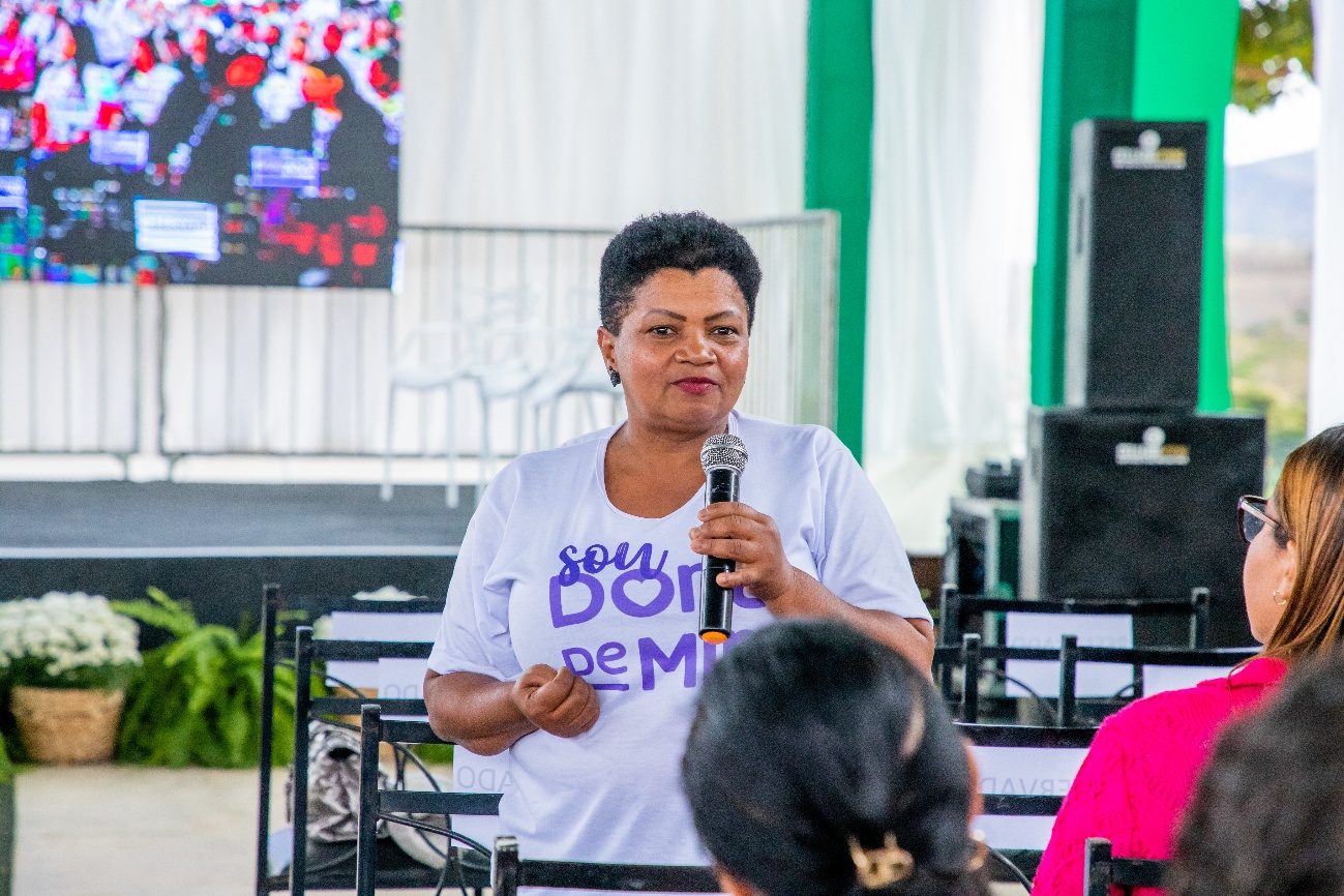 Programa Dona de Mim promove o empoderamento de mulheres no Vale do JequitinhonhaFoto: Sigma Lithium divulgação